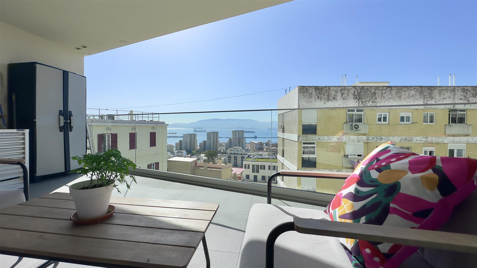 Image of Apartment - 3 Bedrooms - 2 Bathrooms for Sale in Arengos Gardens-Gibraltar, Image 5